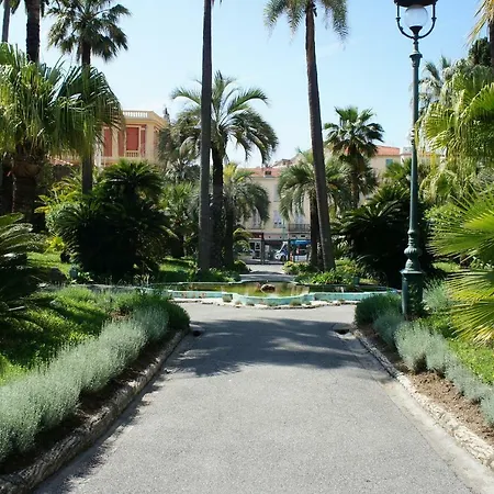 Apartment L'orient Palace